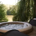 شقة Secret Prag Magic Place Relaxation& Wellness *