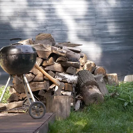 Secret Prag Magic Place Relaxation& Wellness 公寓 *