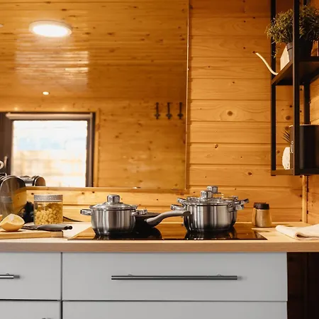Appartement Cozy Tiny House With Summer Whirlpool By Wagnerstays Rehenice